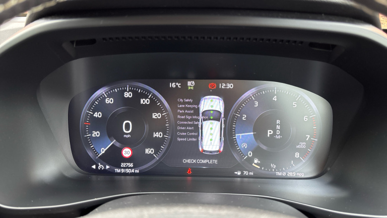 Volvo Xc40 1.5 T3 [163] R DESIGN Pro 5dr Geartronic Petrol Estate